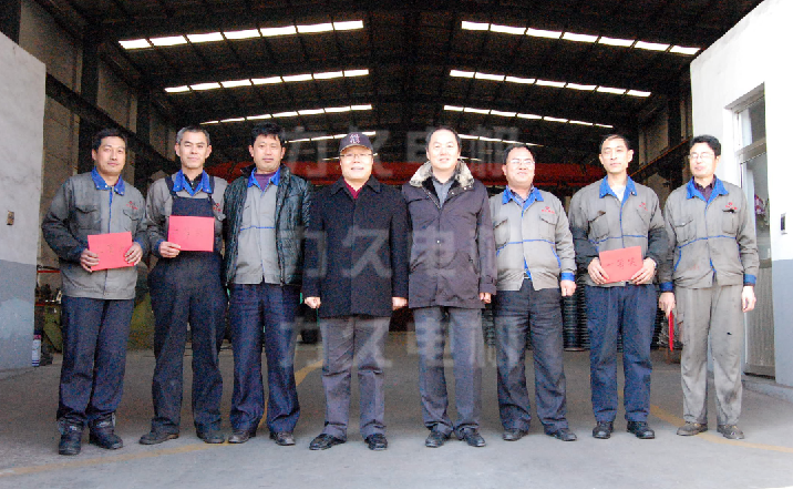 力久電機(jī)技術(shù)比武獲獎(jiǎng)?wù)吆嫌? alt=