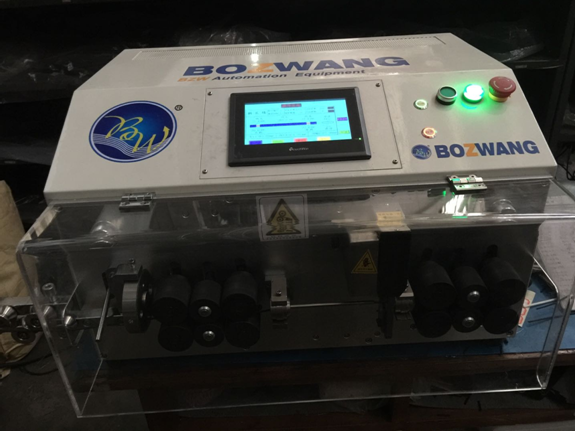 力久電機(jī)引接線自動脫皮裁剪儀